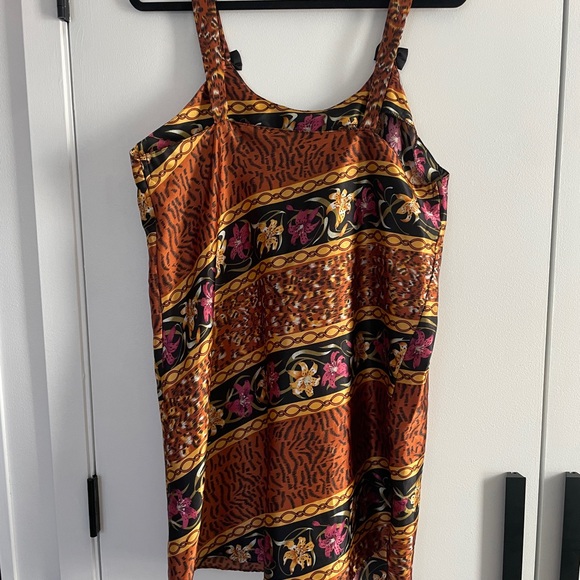 Vintage Vanity Fair Slip - Picture 2 of 3